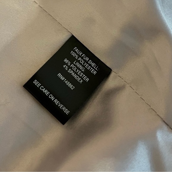 TORRID Plus Faux Fur Trim Jacket  in Light Lavender Size 1 - Picture 10 of 11